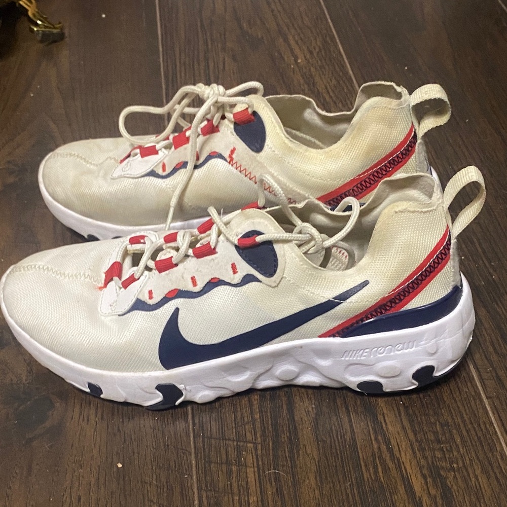 Nike Kids Sneakers - Cream, Red, and Blue